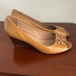 Tory Burch Lowell Peep-Toe Wedge Pump